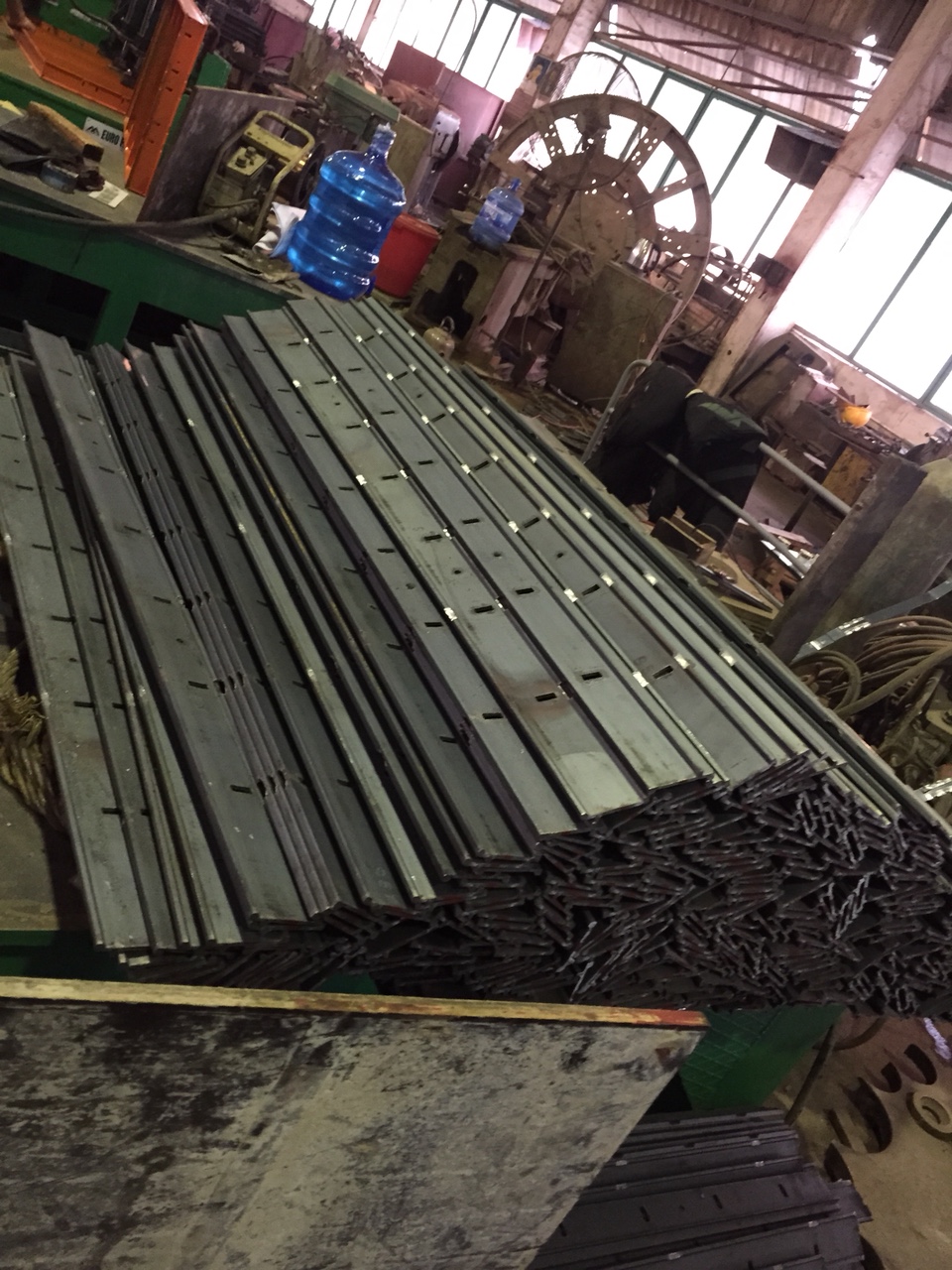 5d6272a6e06d0e33577c